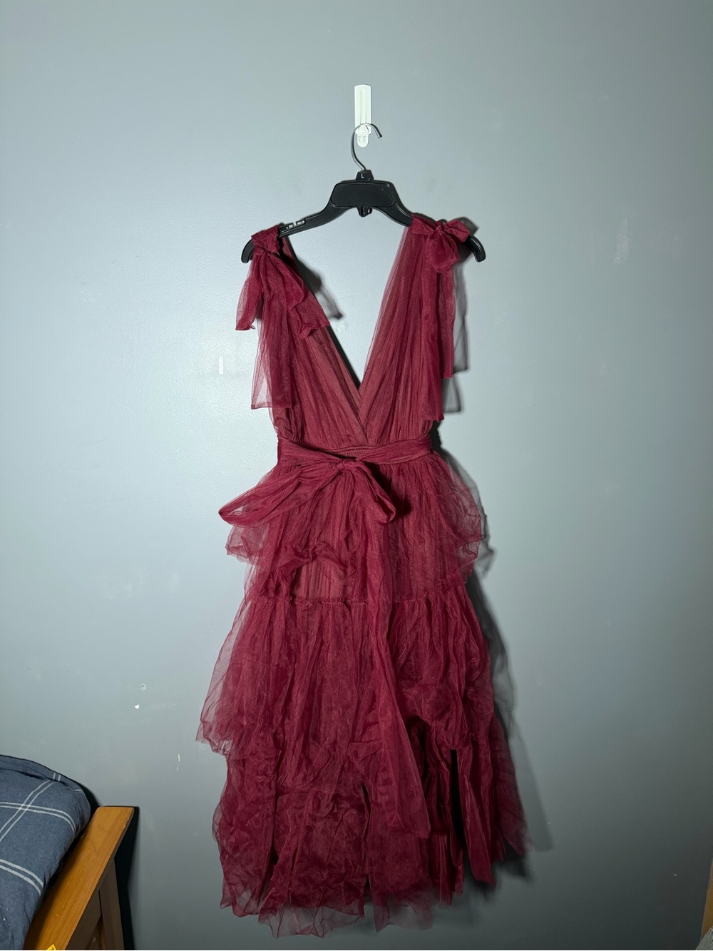 Lulus Flawless Burgundy Tulle Tie-Strap Tiered Maxi Dress Size Medium - Picture 2 of 4